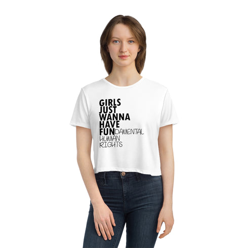 Girls Fun-damental Rights Essential Flowy Cropped Tee